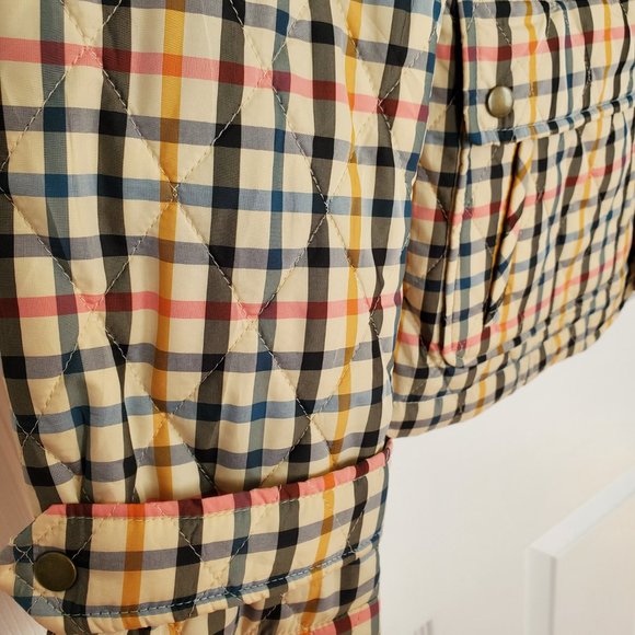 Quilted Jacket - Picture 11 of 11